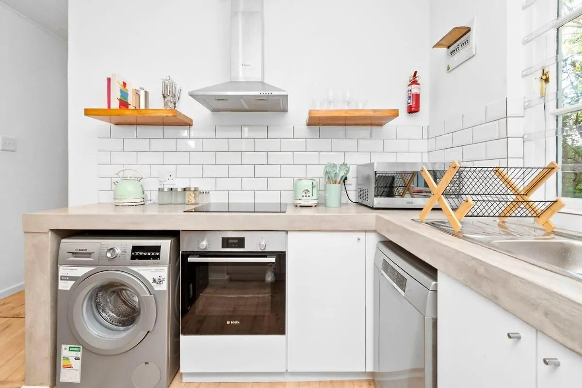 Ferienhaus Three Bedroom House In Newlands Kapstadt