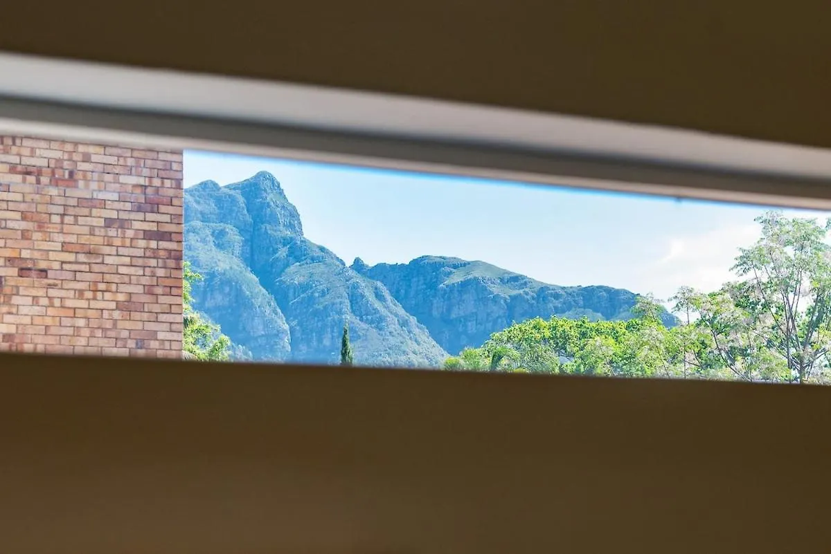 Three Bedroom House In Newlands Cape Town 0*,  South Africa
