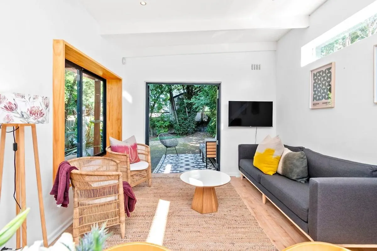 Three Bedroom House In Newlands Cape Town